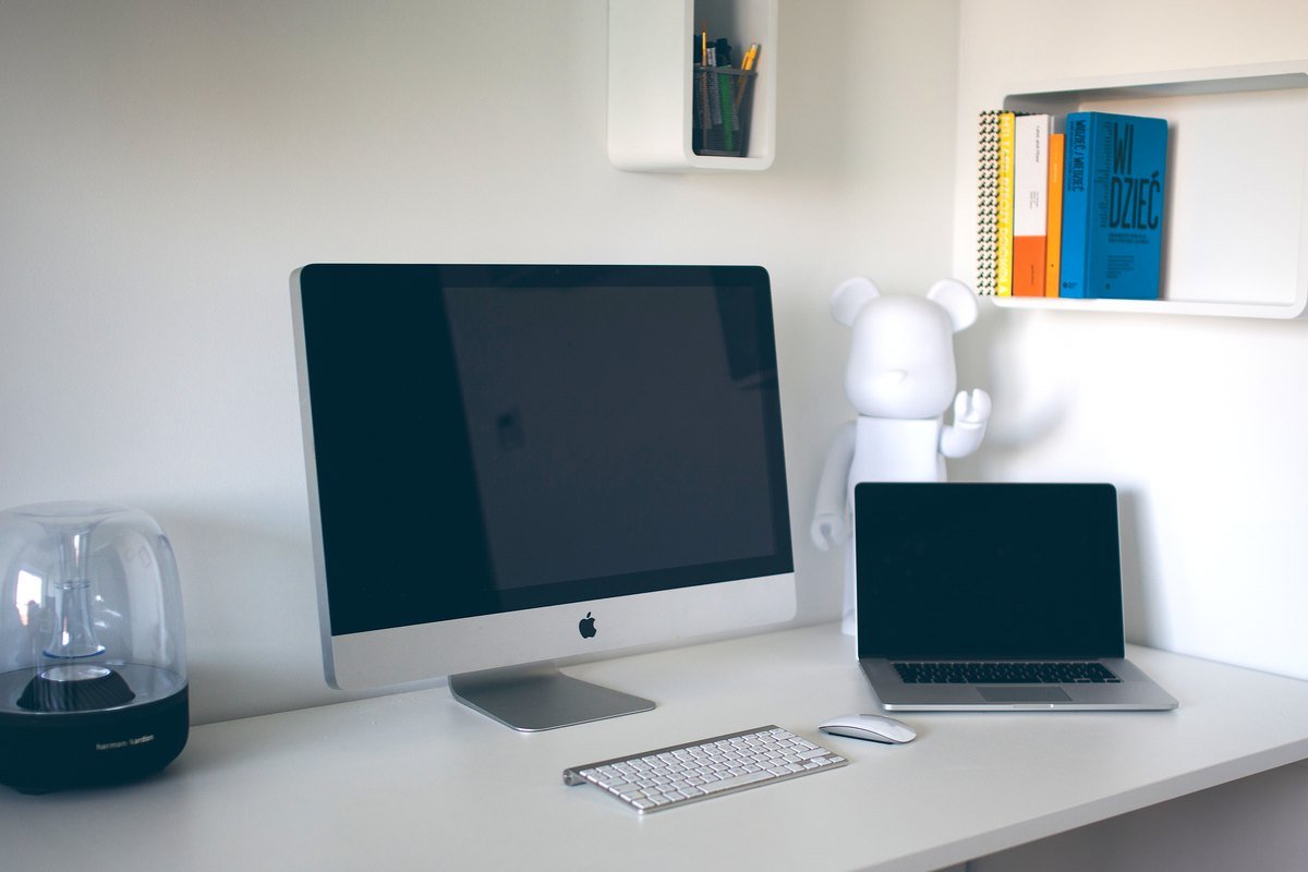 Digital Declutter Checklist for a Calmer Home Life