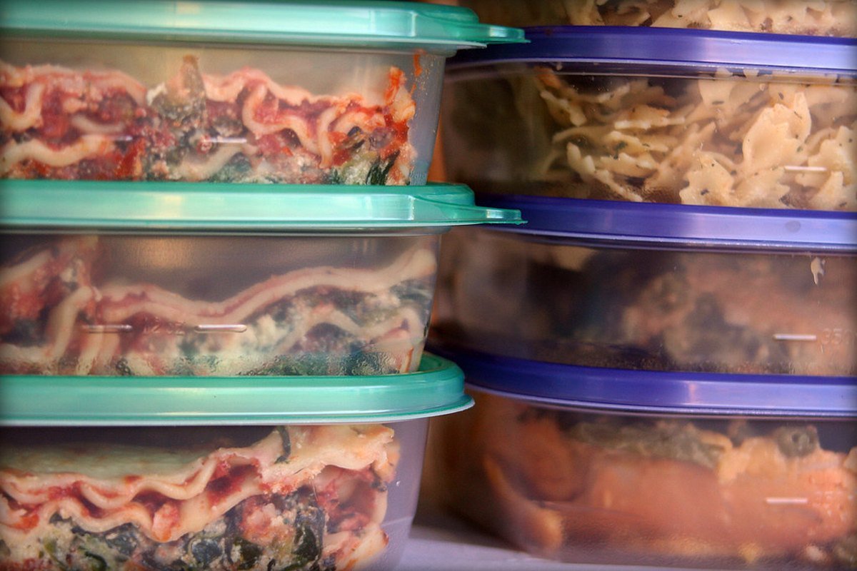 Family Meal Planning After a New Baby: A Survival Guide